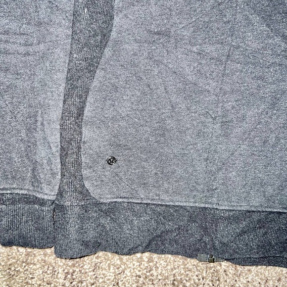 Lululemon Athletica Full Zip Cozy Cuddle Up Jacket in Heathered Gray - Picture 11 of 11